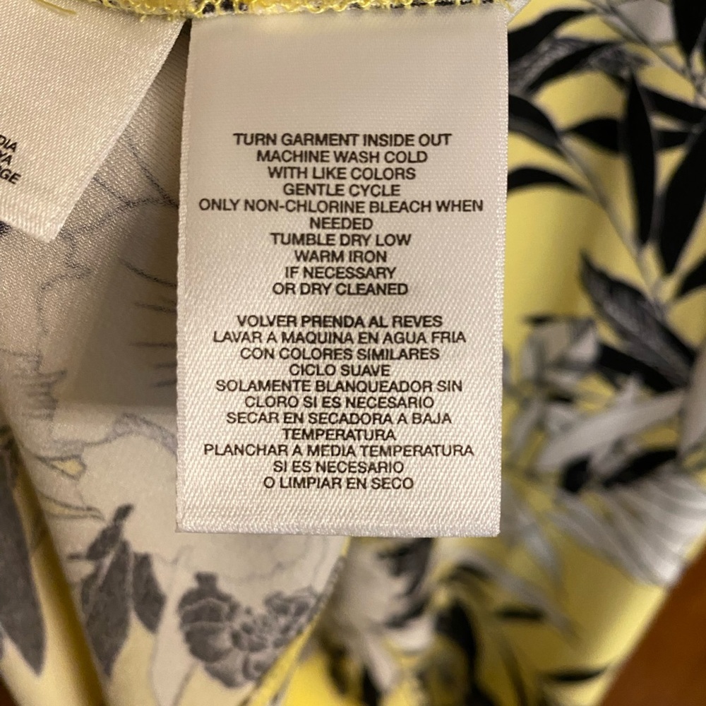 Beautiful yellow, black & white floral tank, size XL by Kasper in EUC - Picture 6 of 13